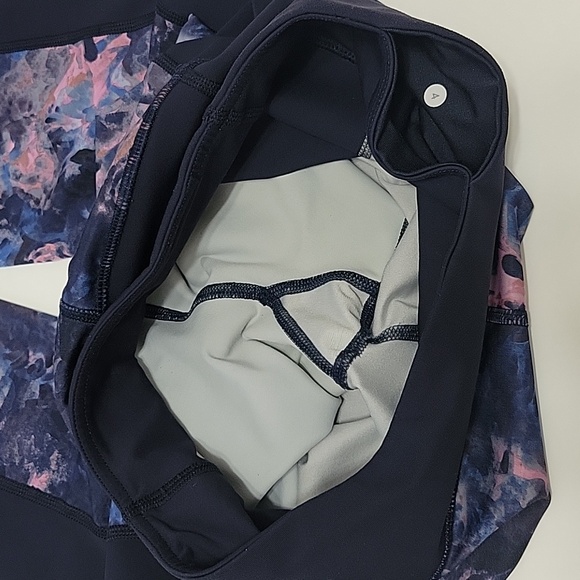 Lululemon If You're Lucky Tights - Picture 8 of 12